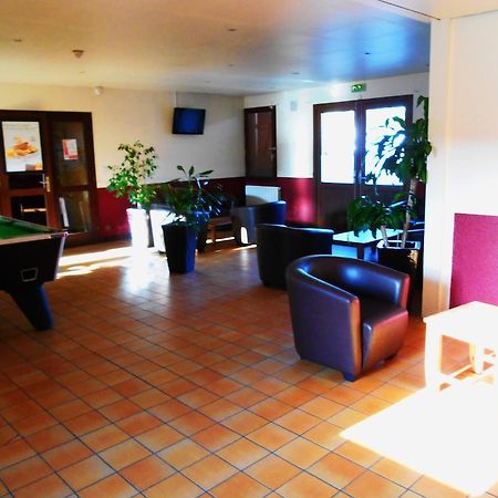 Mondhotel Chelles Экстерьер фото